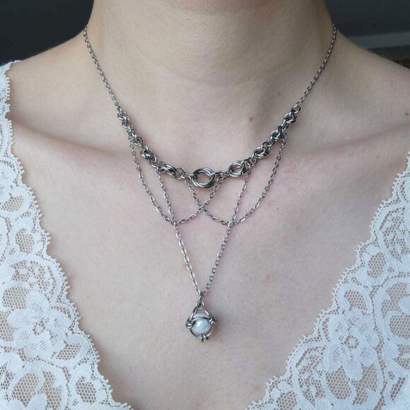 Victorian antique white pearl chandelier necklace with a small silver chain - Picture 2 of 8